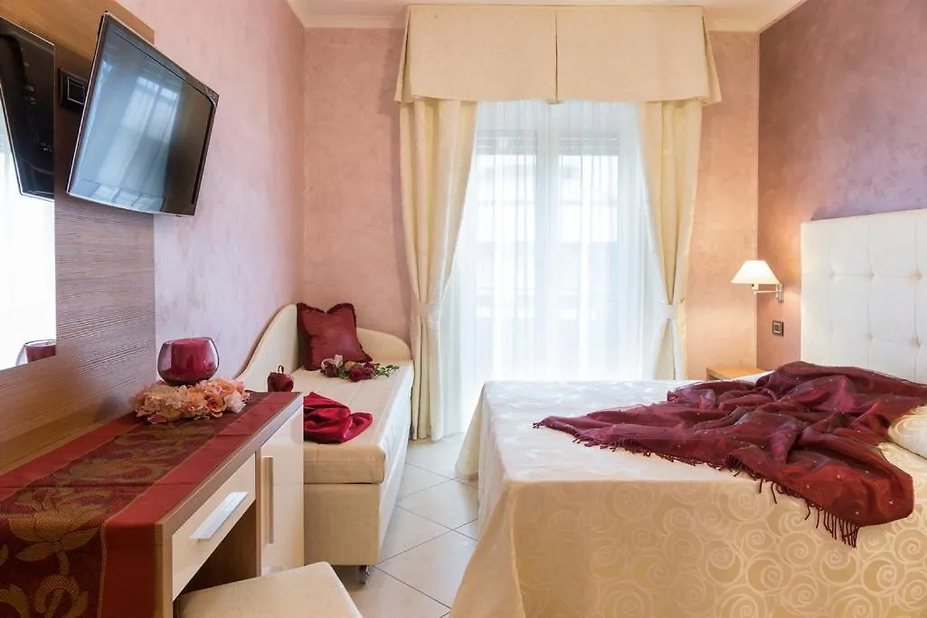Hotel Petronio Riccione 3*,