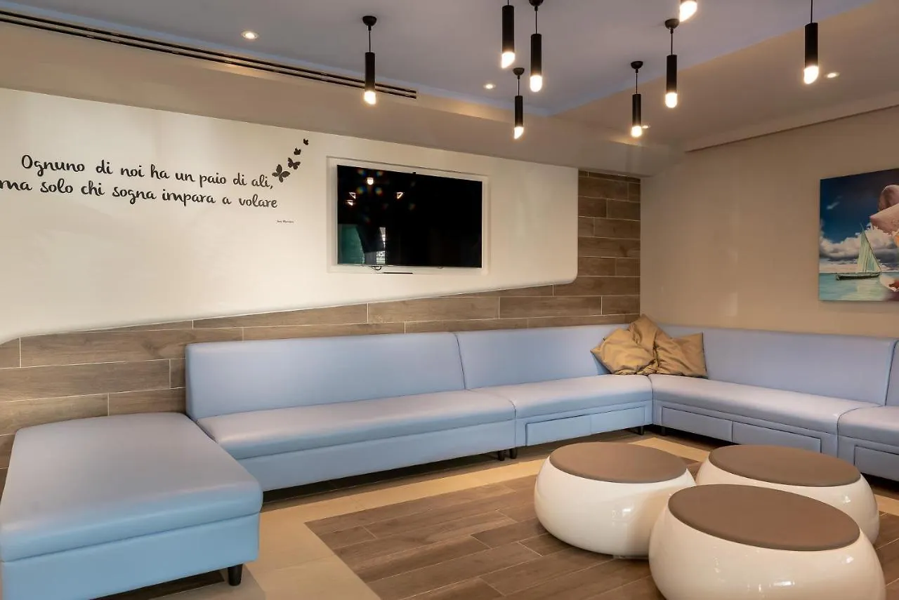 ריצ'יונה Hotel Petronio