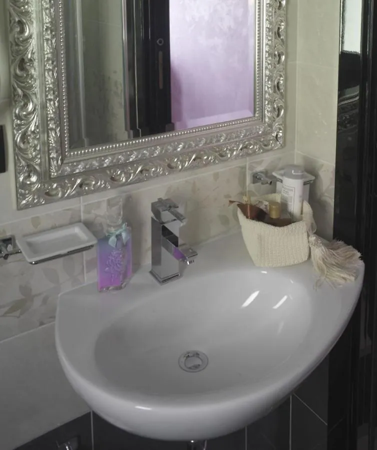 ***  ריצ'יונה Hotel Petronio איטליה